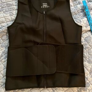 Cimkiz Black Zippered sweat Vest with weight belt new never worn
